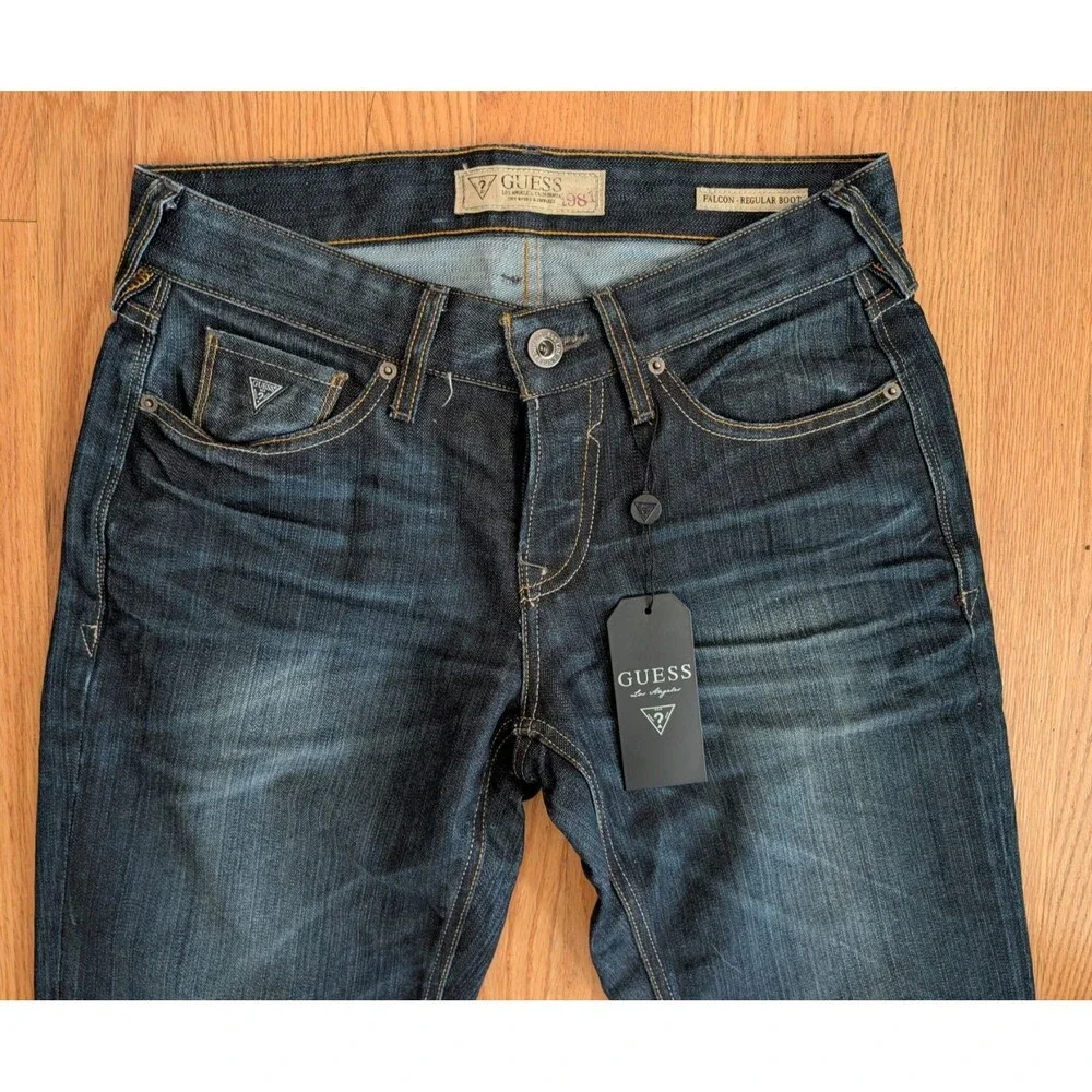 GUESS Men’s 30  32 X 34 Regular Boot Falcon Dark Wash Jeans Cotton 5-Pocket NWT